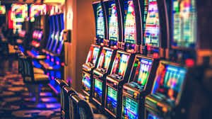 beta138 slot live roulette table displayed on mobile phone screen